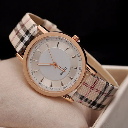 Elegant Grid-Patterned Ladies' Watch